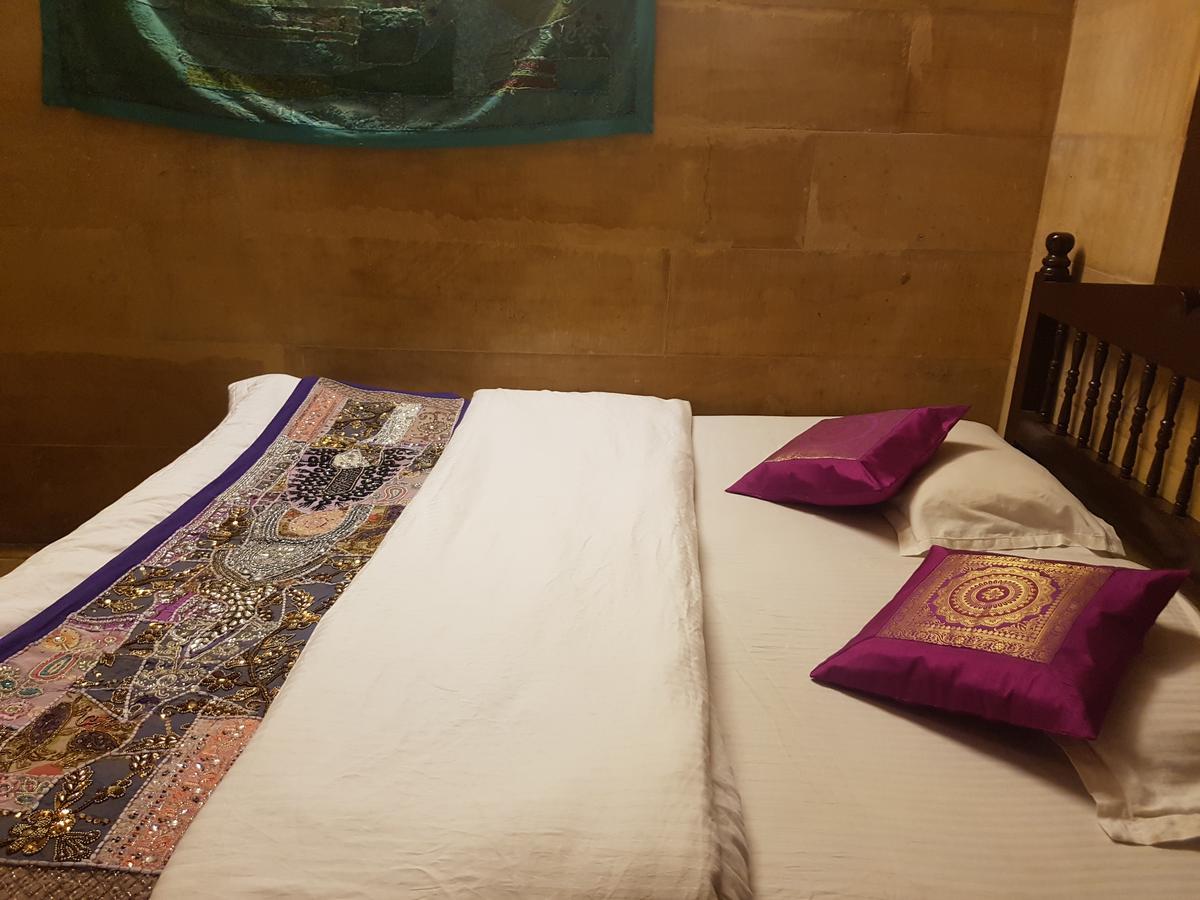 Hotel Fotiya Jaisalmer Exteriör bild